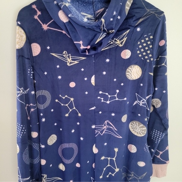 NWT Hale Bob RARE Sleeper Celestial Onesie Navy Blue Size Large - Picture 6 of 11